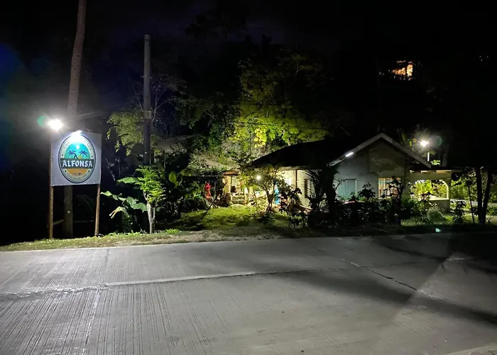 Alfonsa Tent Ground - Camp By The Sea Oslob